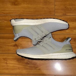 Adidas Ultraboost Grey size 8
